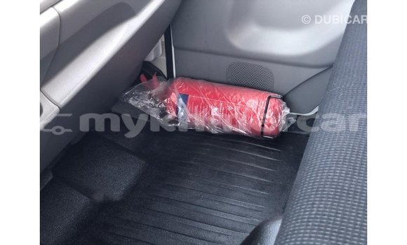 Acheter Import Utilitaire Mitsubishi L400 Blanc à Import - Dubai, Kampot Province Acheter Import Utilitaire Mitsubishi L400 Blanc à Import - Dubai, Kampot Province