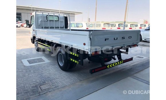 Acheter Import Utilitaire Mitsubishi L400 Blanc à Import - Dubai, Kampot Province Acheter Import Utilitaire Mitsubishi L400 Blanc à Import - Dubai, Kampot Province