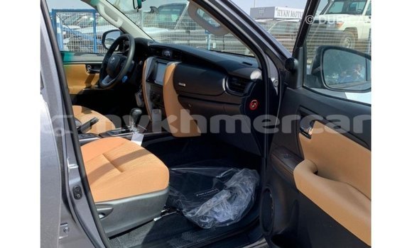 Buy Import Toyota Fortuner Other Car in Import - Dubai in Kampot Province Buy Import Toyota Fortuner Other Car in Import - Dubai in Kampot Province
