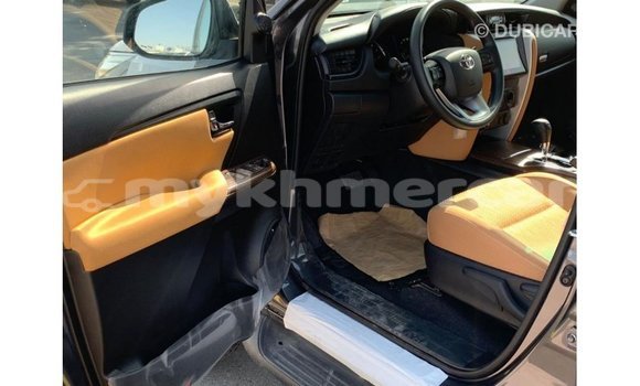 Buy Import Toyota Fortuner Other Car in Import - Dubai in Kampot Province Buy Import Toyota Fortuner Other Car in Import - Dubai in Kampot Province