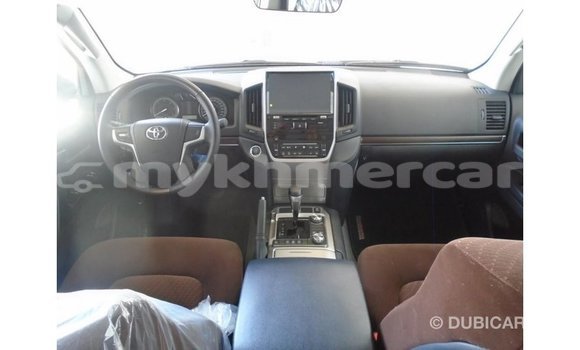 Buy Import Toyota Land Cruiser Other Car in Import - Dubai in Kampot Province Buy Import Toyota Land Cruiser Other Car in Import - Dubai in Kampot Province