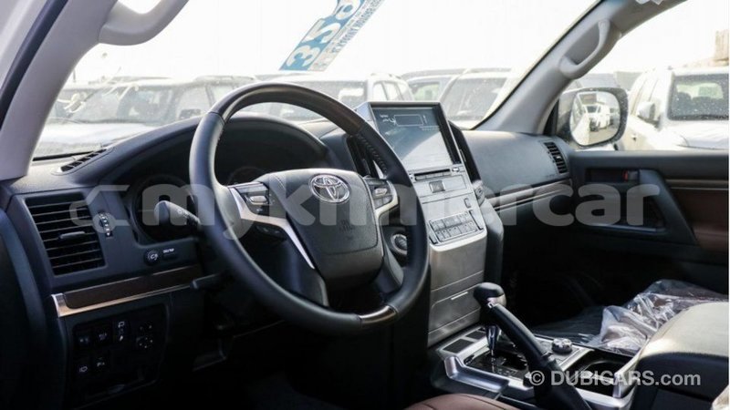 Big with watermark toyota land cruiser kampot province import dubai 3271