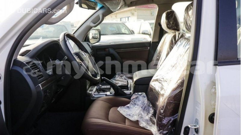 Big with watermark toyota land cruiser kampot province import dubai 3271