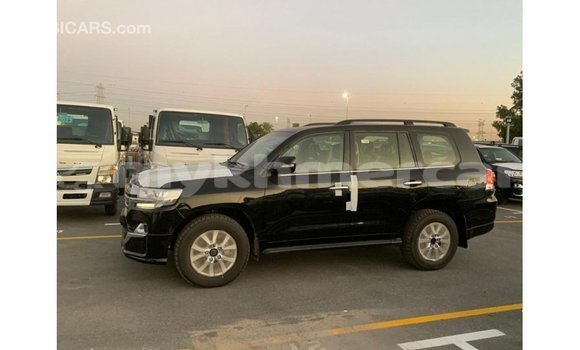 Buy Import Toyota Land Cruiser Black Car in Import - Dubai in Kampot Province Buy Import Toyota Land Cruiser Black Car in Import - Dubai in Kampot Province