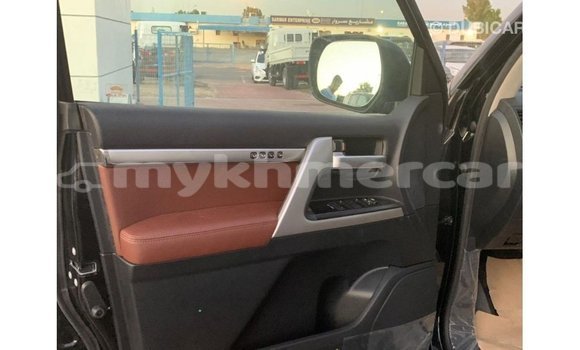 Buy Import Toyota Land Cruiser Black Car in Import - Dubai in Kampot Province Buy Import Toyota Land Cruiser Black Car in Import - Dubai in Kampot Province