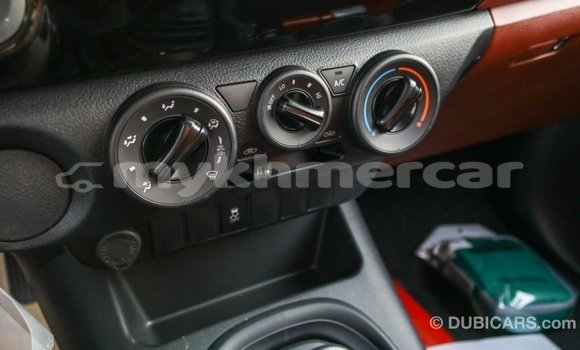 Buy Import Toyota Hilux White Car in Import - Dubai in Kampot Province Buy Import Toyota Hilux White Car in Import - Dubai in Kampot Province