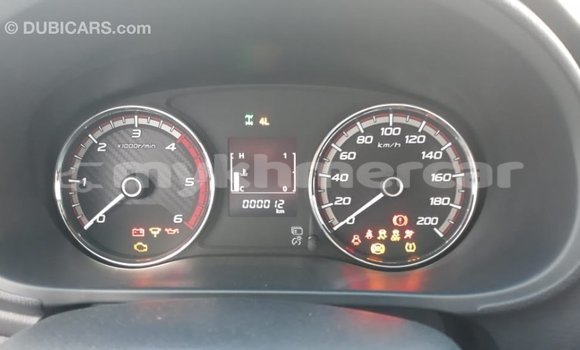 Acheter Import Voiture Mitsubishi L200 Blanc à Import - Dubai, Kampot Province Acheter Import Voiture Mitsubishi L200 Blanc à Import - Dubai, Kampot Province