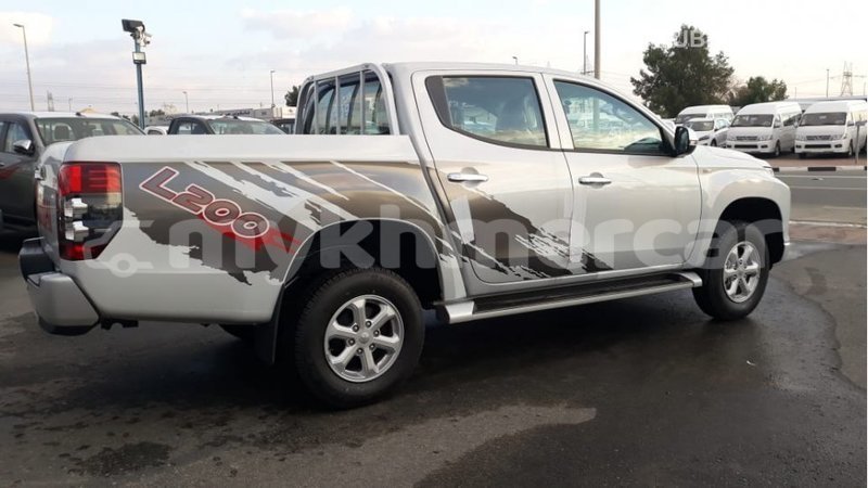 Big with watermark mitsubishi l200 kampot province import dubai 3286