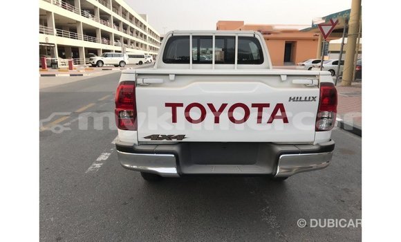 Buy Import Toyota Hilux White Car in Import - Dubai in Kampot Province Buy Import Toyota Hilux White Car in Import - Dubai in Kampot Province