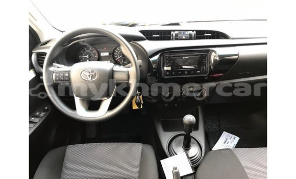 Buy Import Toyota Hilux White Car in Import - Dubai in Kampot Province Buy Import Toyota Hilux White Car in Import - Dubai in Kampot Province