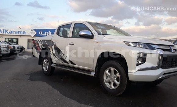 Buy Import Mitsubishi L200 White Car in Import - Dubai in Kampot Province Buy Import Mitsubishi L200 White Car in Import - Dubai in Kampot Province