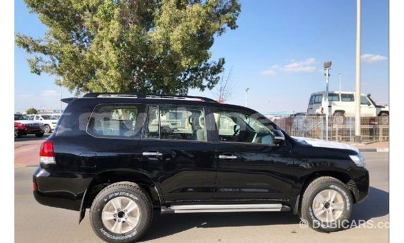 Buy Import Toyota Land Cruiser Black Car in Import - Dubai in Kampot Province Buy Import Toyota Land Cruiser Black Car in Import - Dubai in Kampot Province