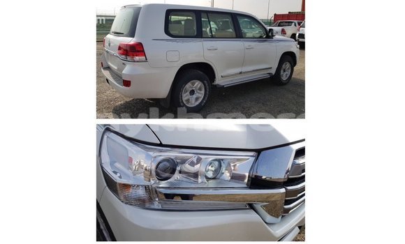 Acheter Import Voiture Toyota Land Cruiser Blanc à Import - Dubai, Kampot Province Acheter Import Voiture Toyota Land Cruiser Blanc à Import - Dubai, Kampot Province
