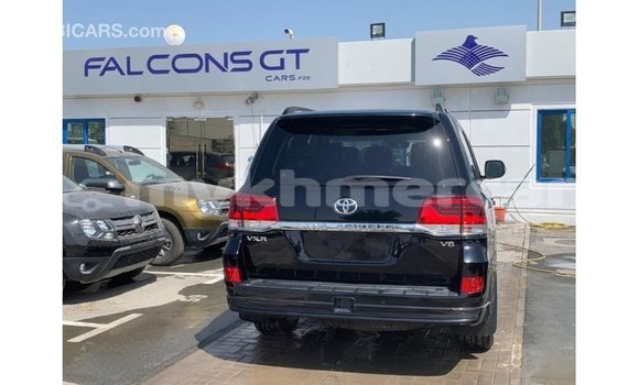 Buy Import Toyota Land Cruiser Black Car in Import - Dubai in Kampot Province Buy Import Toyota Land Cruiser Black Car in Import - Dubai in Kampot Province