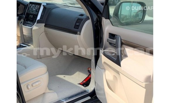 Buy Import Toyota Land Cruiser Black Car in Import - Dubai in Kampot Province Buy Import Toyota Land Cruiser Black Car in Import - Dubai in Kampot Province