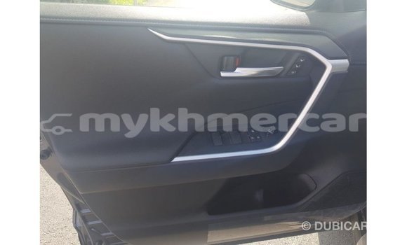 Buy Import Toyota HiAce Other Truck in Import - Dubai in Kampot Province Buy Import Toyota HiAce Other Truck in Import - Dubai in Kampot Province