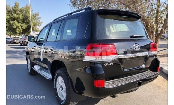 Buy Import Toyota Land Cruiser Black Car in Import - Dubai in Kampot Province Buy Import Toyota Land Cruiser Black Car in Import - Dubai in Kampot Province