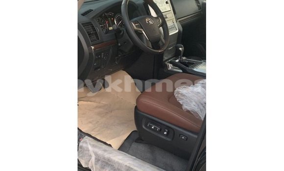 Buy Import Toyota Land Cruiser Black Car in Import - Dubai in Kampot Province Buy Import Toyota Land Cruiser Black Car in Import - Dubai in Kampot Province