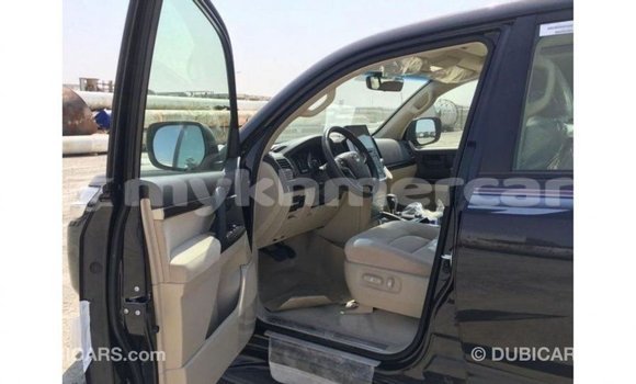 Buy Import Toyota Land Cruiser Black Car in Import - Dubai in Kampot Province Buy Import Toyota Land Cruiser Black Car in Import - Dubai in Kampot Province