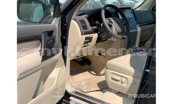 Buy Import Toyota Land Cruiser Black Car in Import - Dubai in Kampot Province Buy Import Toyota Land Cruiser Black Car in Import - Dubai in Kampot Province
