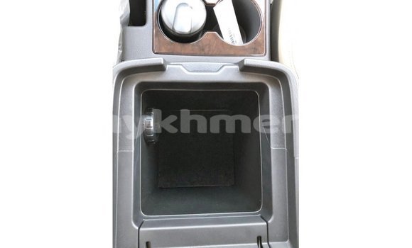 Acheter Import Voiture Mitsubishi Pajero Noir à Import - Dubai, Kampot Province Acheter Import Voiture Mitsubishi Pajero Noir à Import - Dubai, Kampot Province