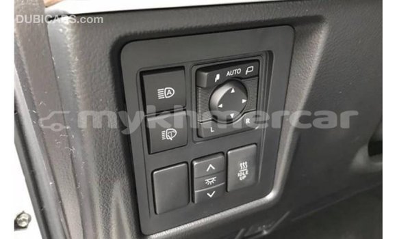 Acheter Import Voiture Toyota Prado Autre à Import - Dubai, Kampot Province Acheter Import Voiture Toyota Prado Autre à Import - Dubai, Kampot Province