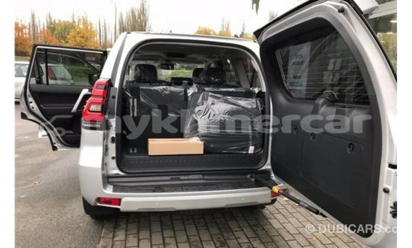 Acheter Import Voiture Toyota Prado Autre à Import - Dubai, Kampot Province Acheter Import Voiture Toyota Prado Autre à Import - Dubai, Kampot Province