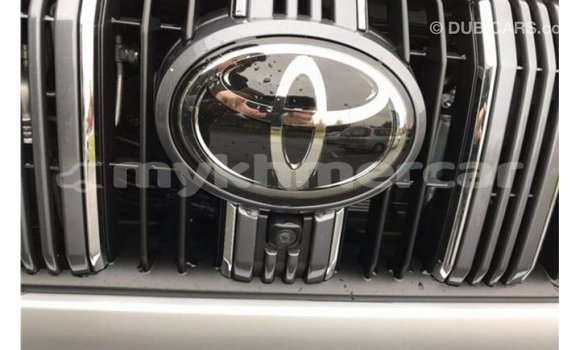 Acheter Import Voiture Toyota Prado Autre à Import - Dubai, Kampot Province Acheter Import Voiture Toyota Prado Autre à Import - Dubai, Kampot Province