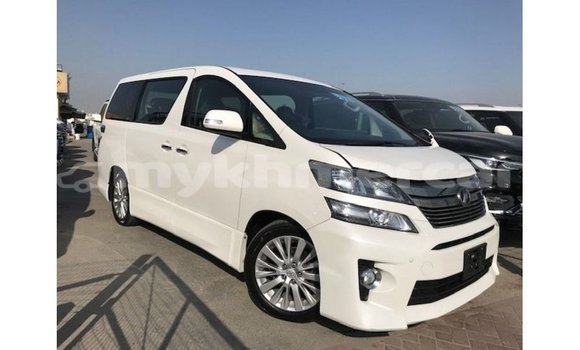 Acheter Import Voiture Toyota Vellfire Blanc à Import - Dubai, Kampot Province Acheter Import Voiture Toyota Vellfire Blanc à Import - Dubai, Kampot Province