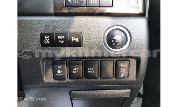 Acheter Import Voiture Toyota Vellfire Blanc à Import - Dubai, Kampot Province Acheter Import Voiture Toyota Vellfire Blanc à Import - Dubai, Kampot Province