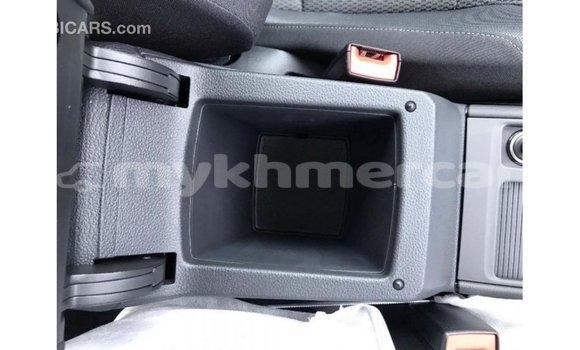 Buy Import Volkswagen Golf White Car in Import - Dubai in Kampot Province Buy Import Volkswagen Golf White Car in Import - Dubai in Kampot Province