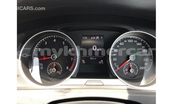 Buy Import Volkswagen Golf White Car in Import - Dubai in Kampot Province Buy Import Volkswagen Golf White Car in Import - Dubai in Kampot Province