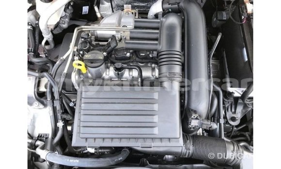 Buy Import Volkswagen Golf White Car in Import - Dubai in Kampot Province Buy Import Volkswagen Golf White Car in Import - Dubai in Kampot Province