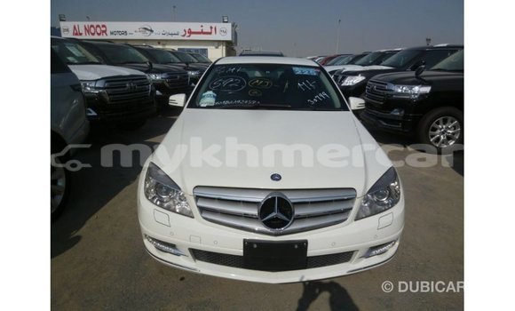 ទិញ នាំចូល Mercedes-Benz 200 White ឡាន} ក្នុង Import - Dubai ក្នុង Kampot Province ទិញ នាំចូល Mercedes-Benz 200 White ឡាន} ក្នុង Import - Dubai ក្នុង Kampot Province