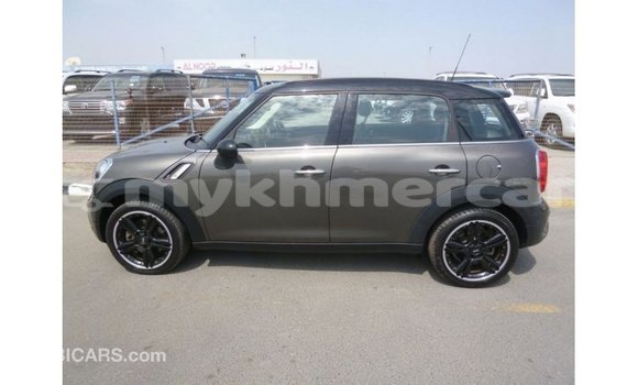 Acheter Import Voiture Mini Cooper Marron à Import - Dubai, Kampot Province Acheter Import Voiture Mini Cooper Marron à Import - Dubai, Kampot Province