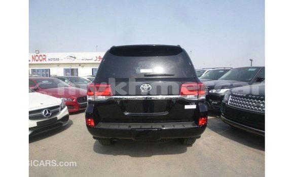 ទិញ នាំចូល Toyota Land Cruiser Black ឡាន} ក្នុង Import - Dubai ក្នុង Kampot Province ទិញ នាំចូល Toyota Land Cruiser Black ឡាន} ក្នុង Import - Dubai ក្នុង Kampot Province