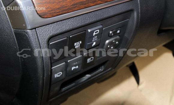 Acheter Import Voiture Toyota Land Cruiser Noir à Import - Dubai, Kampot Province Acheter Import Voiture Toyota Land Cruiser Noir à Import - Dubai, Kampot Province