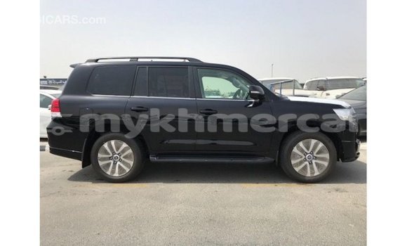 Acheter Import Voiture Toyota Land Cruiser Noir à Import - Dubai, Kampot Province Acheter Import Voiture Toyota Land Cruiser Noir à Import - Dubai, Kampot Province