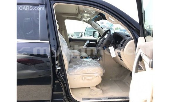 Buy Import Toyota Land Cruiser Black Car in Import - Dubai in Kampot Province Buy Import Toyota Land Cruiser Black Car in Import - Dubai in Kampot Province