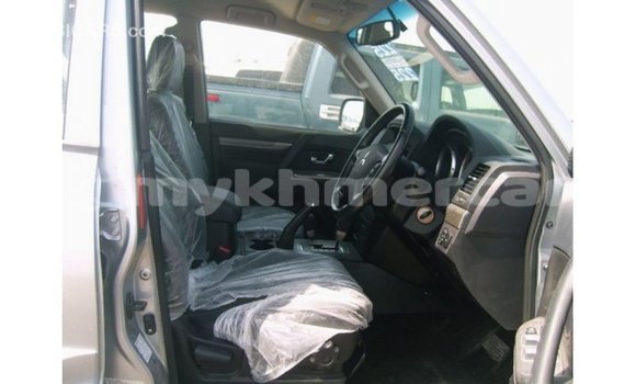 Buy Import Mitsubishi Pajero Other Car in Import - Dubai in Kampot Province Buy Import Mitsubishi Pajero Other Car in Import - Dubai in Kampot Province