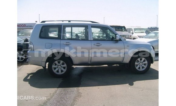 Buy Import Mitsubishi Pajero Other Car in Import - Dubai in Kampot Province Buy Import Mitsubishi Pajero Other Car in Import - Dubai in Kampot Province