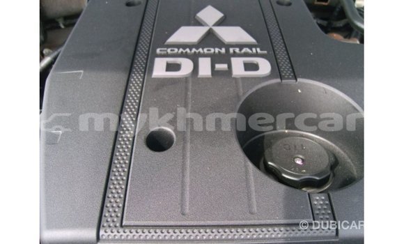 Acheter Import Voiture Mitsubishi Pajero Noir à Import - Dubai, Kampot Province Acheter Import Voiture Mitsubishi Pajero Noir à Import - Dubai, Kampot Province