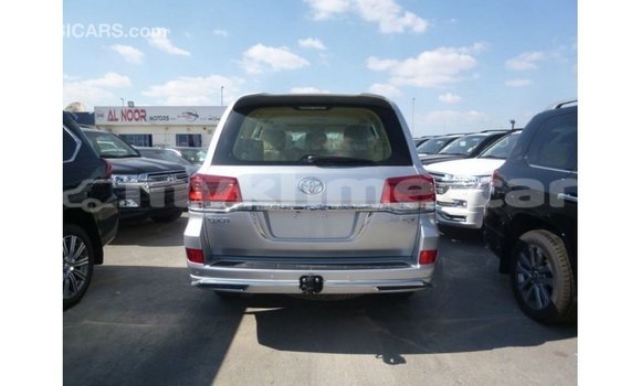 Buy Import Toyota Land Cruiser Other Car in Import - Dubai in Kampot Province Buy Import Toyota Land Cruiser Other Car in Import - Dubai in Kampot Province