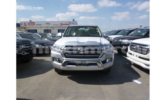 Buy Import Toyota Land Cruiser Other Car in Import - Dubai in Kampot Province Buy Import Toyota Land Cruiser Other Car in Import - Dubai in Kampot Province