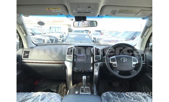 Buy Import Toyota Land Cruiser Other Car in Import - Dubai in Kampot Province Buy Import Toyota Land Cruiser Other Car in Import - Dubai in Kampot Province