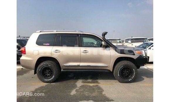 Buy Import Toyota Land Cruiser Other Car in Import - Dubai in Kampot Province Buy Import Toyota Land Cruiser Other Car in Import - Dubai in Kampot Province