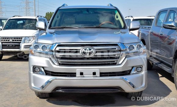 Acheter Import Voiture Toyota Land Cruiser Autre à Import - Dubai, Kampot Province Acheter Import Voiture Toyota Land Cruiser Autre à Import - Dubai, Kampot Province