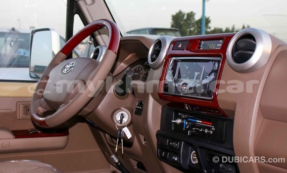 Buy Import Toyota Land Cruiser Beige Car in Import - Dubai in Kampot Province Buy Import Toyota Land Cruiser Beige Car in Import - Dubai in Kampot Province