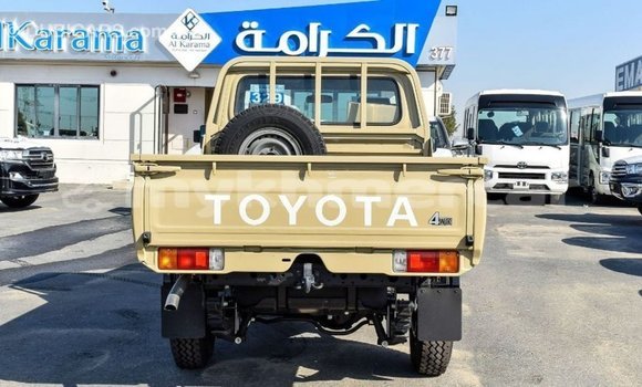 Acheter Import Voiture Toyota Land Cruiser Beige à Import - Dubai, Kampot Province Acheter Import Voiture Toyota Land Cruiser Beige à Import - Dubai, Kampot Province