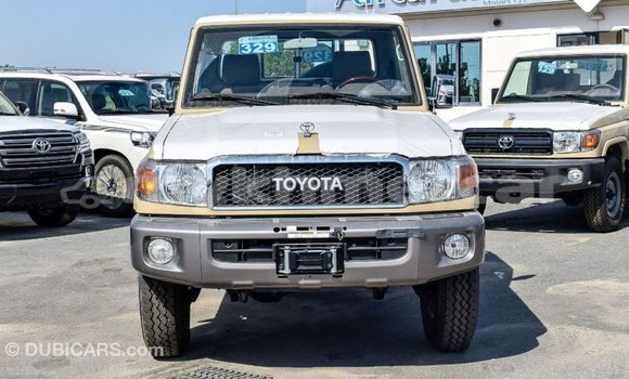 Buy Import Toyota Land Cruiser Beige Car in Import - Dubai in Kampot Province Buy Import Toyota Land Cruiser Beige Car in Import - Dubai in Kampot Province